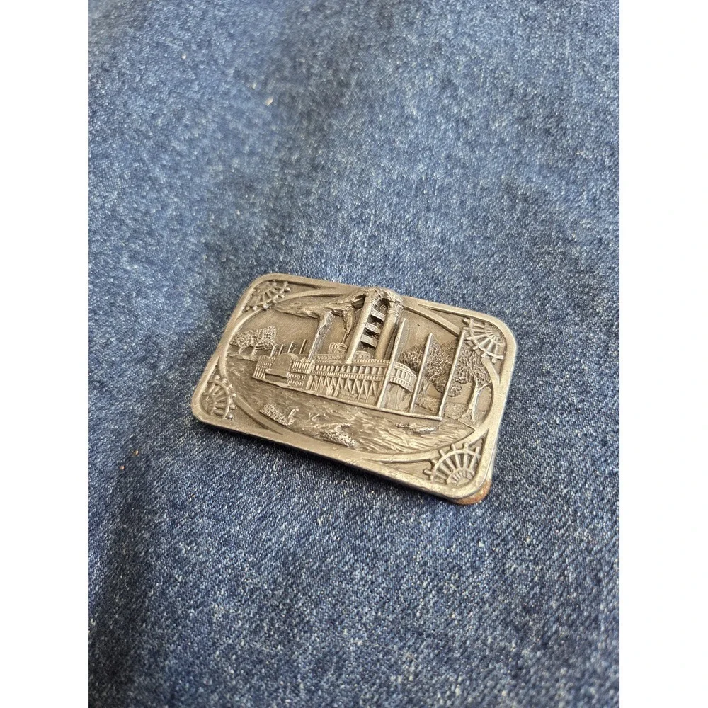 Siskiyou Brand American Steamboat Silver Belt Buckle - Made in USA